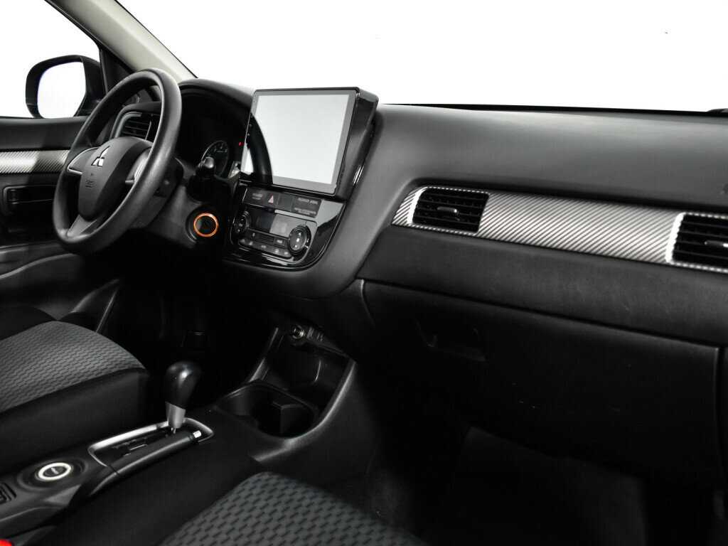 Купить Mitsubishi Outlander с пробегом. Фото: #8