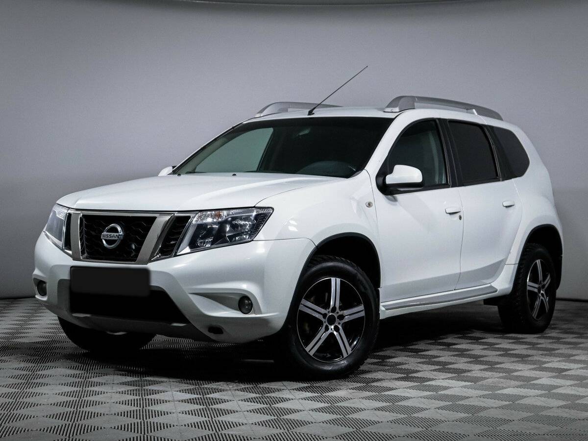 Купить Nissan Terrano с пробегом. Посмотреть фото