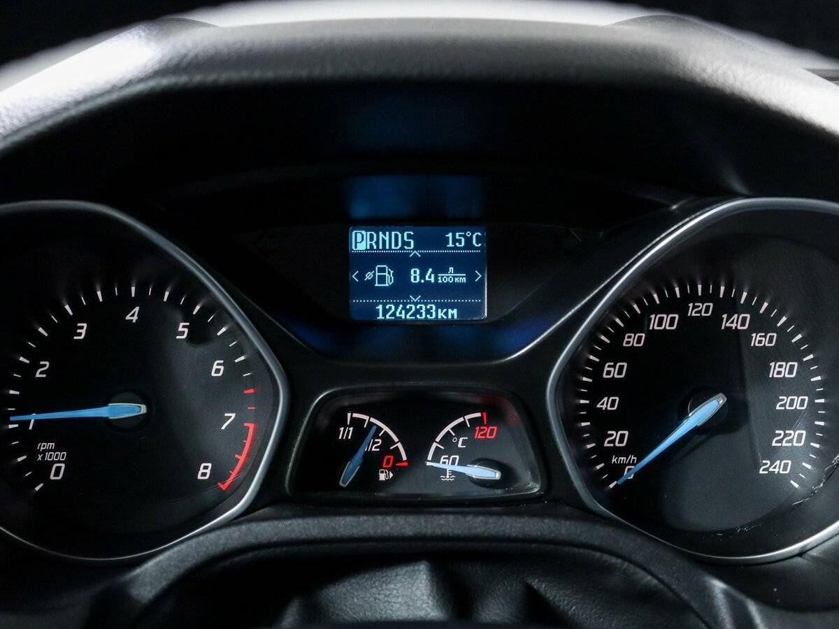Купить Ford Focus с пробегом. Фото: #5