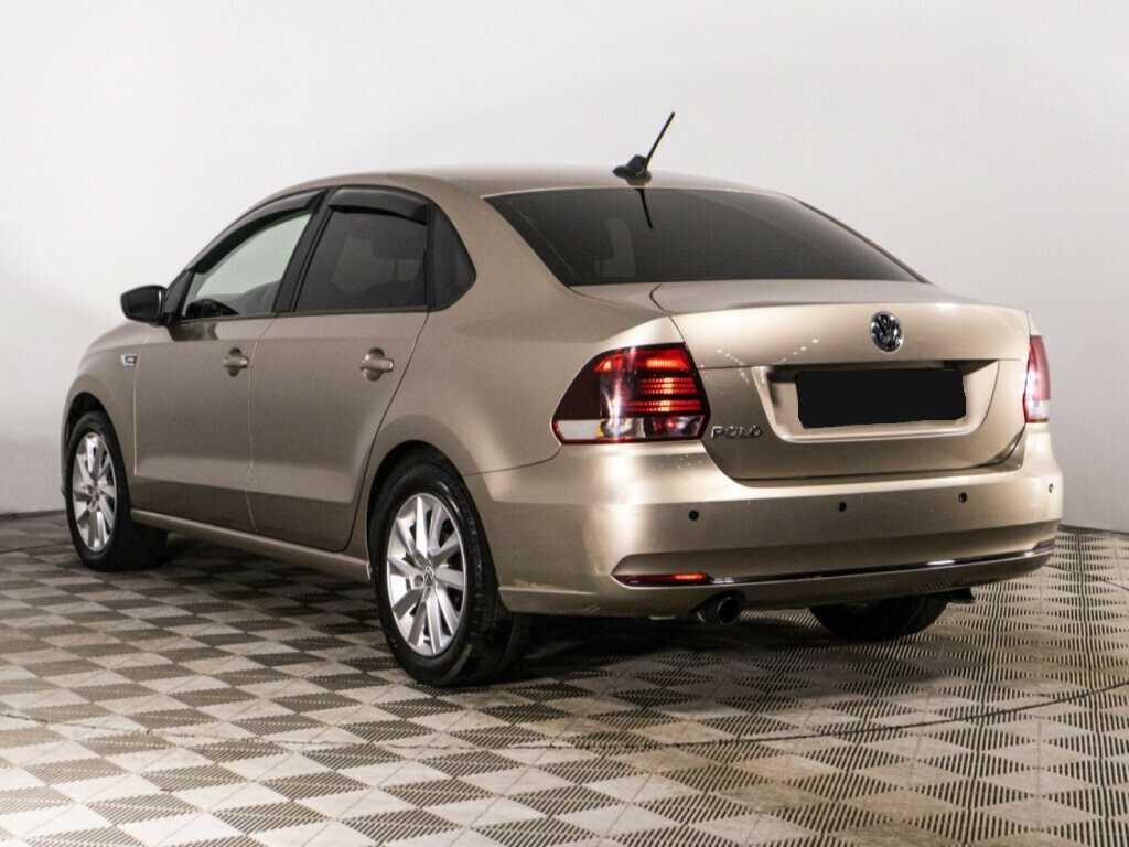 Купить Volkswagen Polo с пробегом. Фото: #6