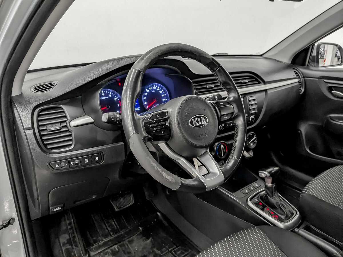 Купить Kia Rio с пробегом. Фото: #15