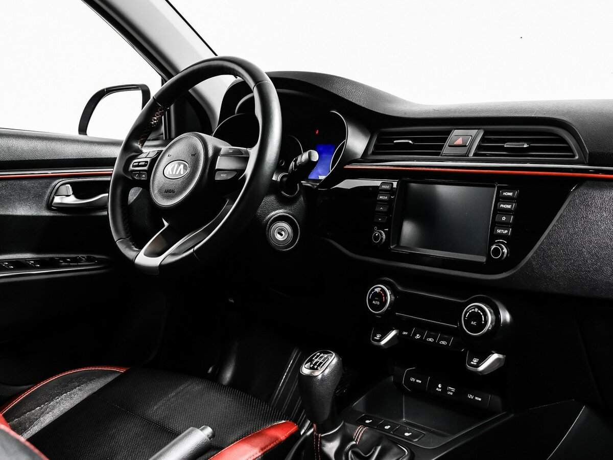 Купить Kia Rio с пробегом. Фото: #8