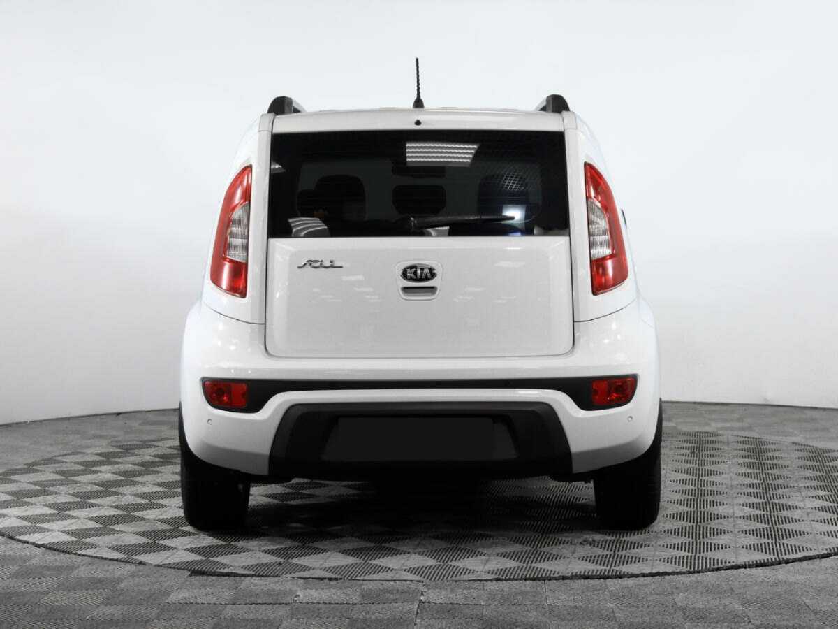 Купить Kia Soul с пробегом. Фото: #4