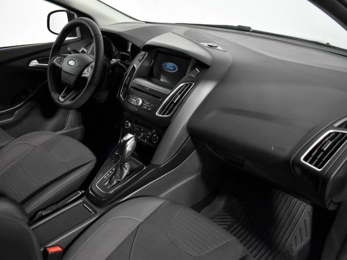 Купить Ford Focus с пробегом. Фото: #11