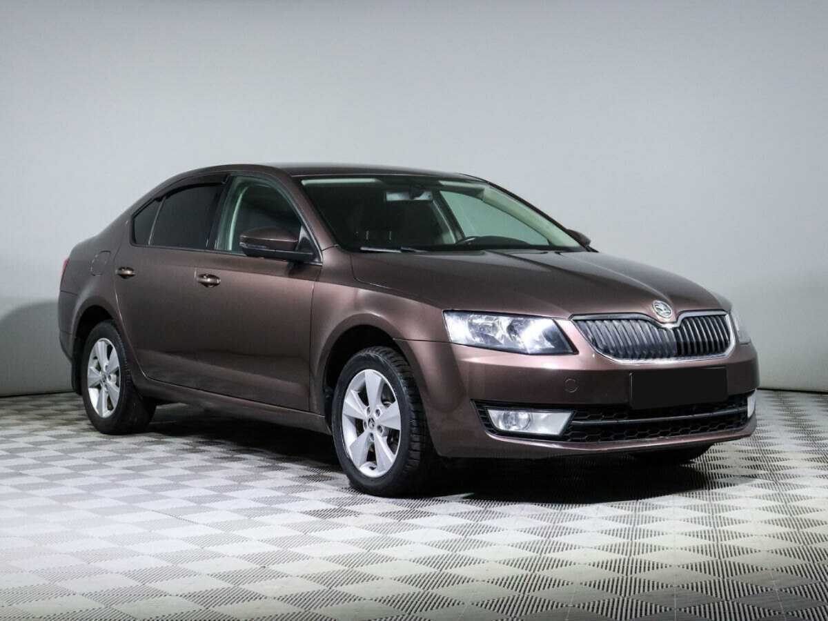 Купить Skoda Octavia с пробегом. Фото: #2