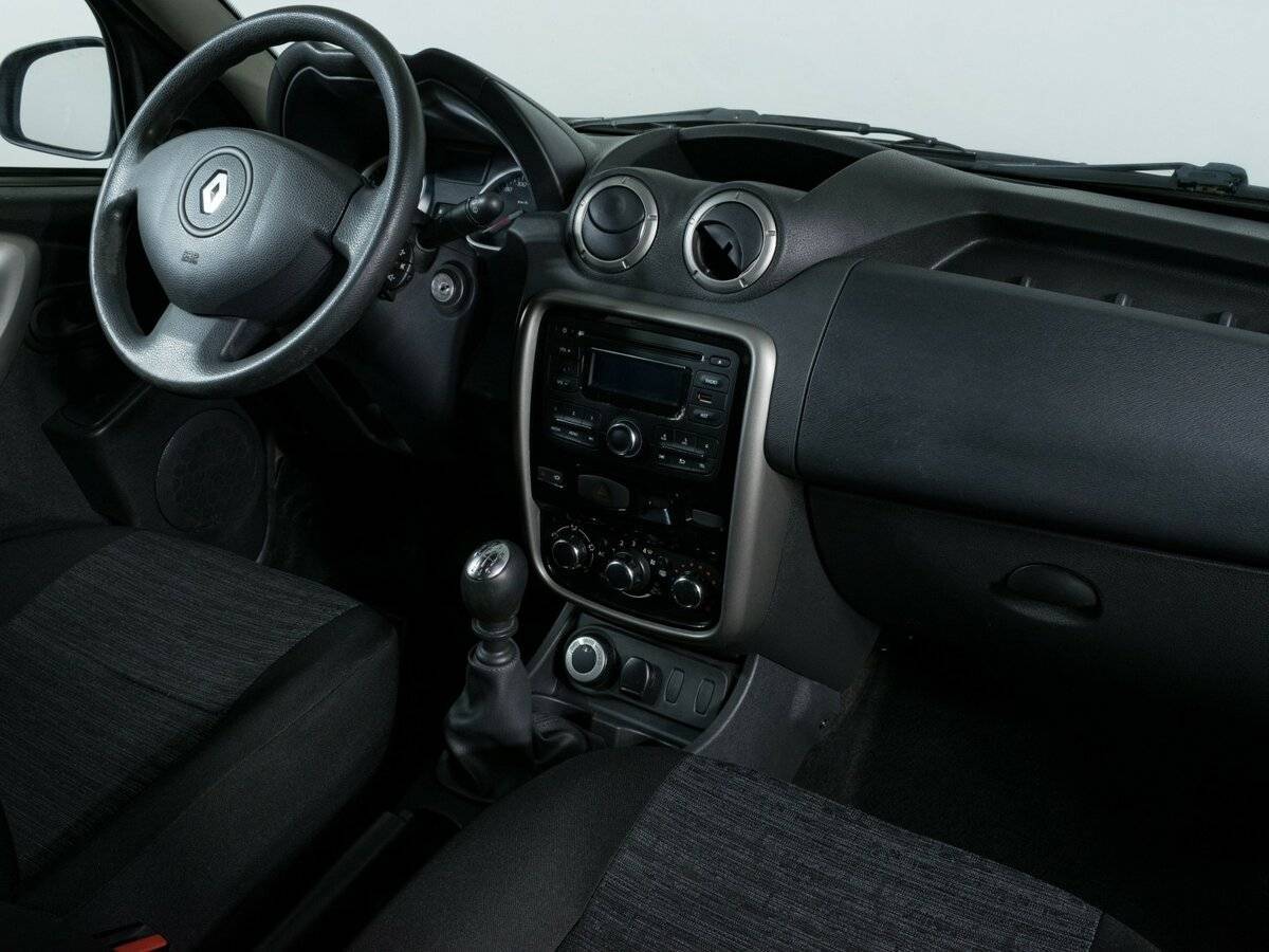 Купить Renault Duster с пробегом. Фото: #9