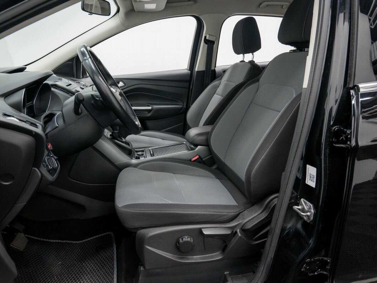 Купить Ford Kuga с пробегом. Фото: #13