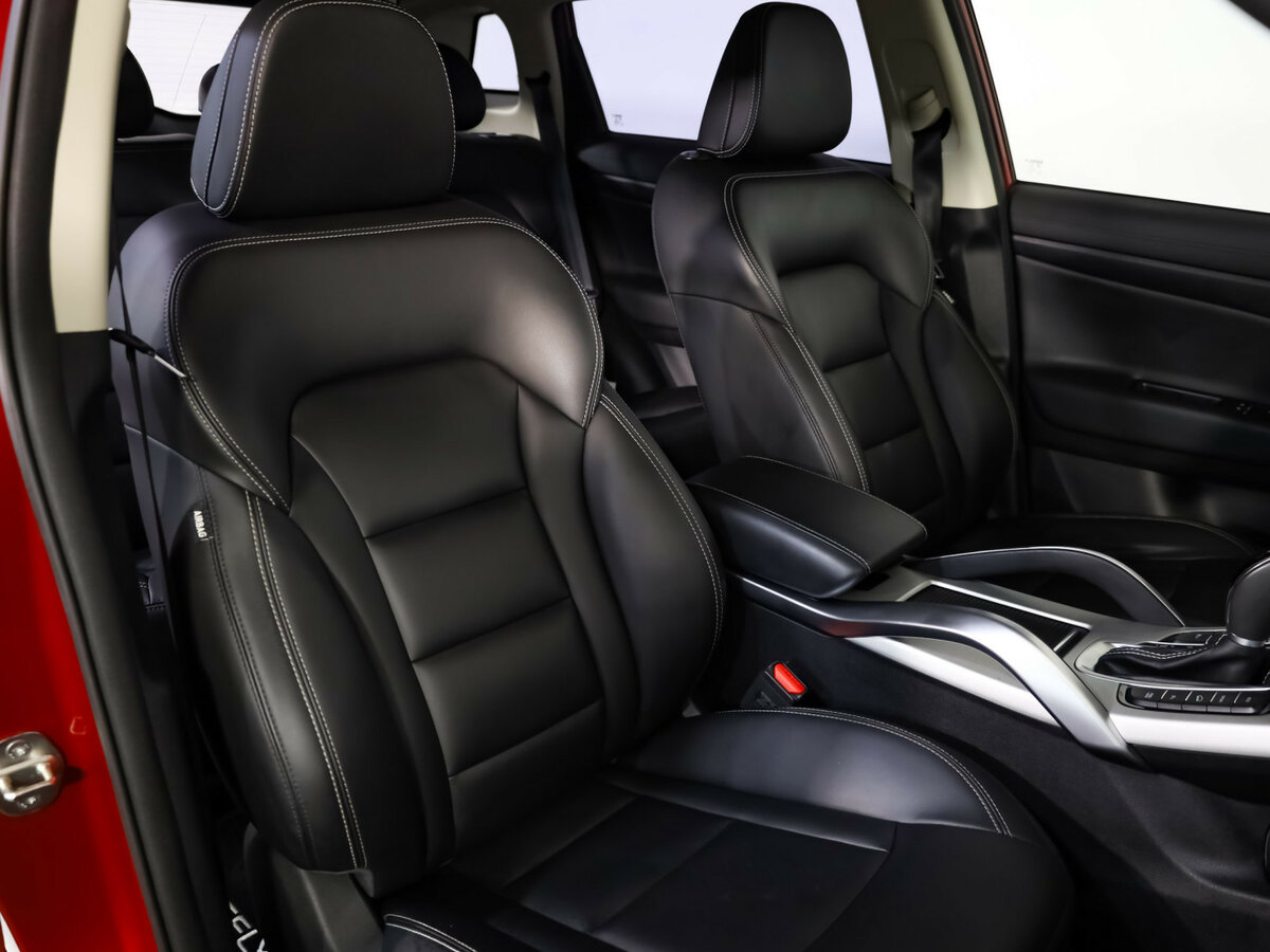 Купить Geely Atlas с пробегом. Фото: #19