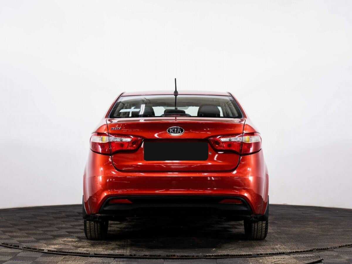 Купить Kia Rio с пробегом. Фото: #4