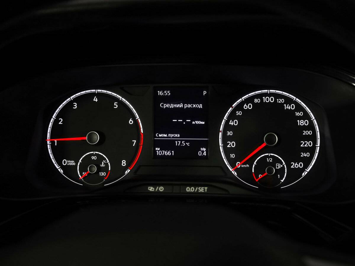 Купить Volkswagen Polo с пробегом. Фото: #11