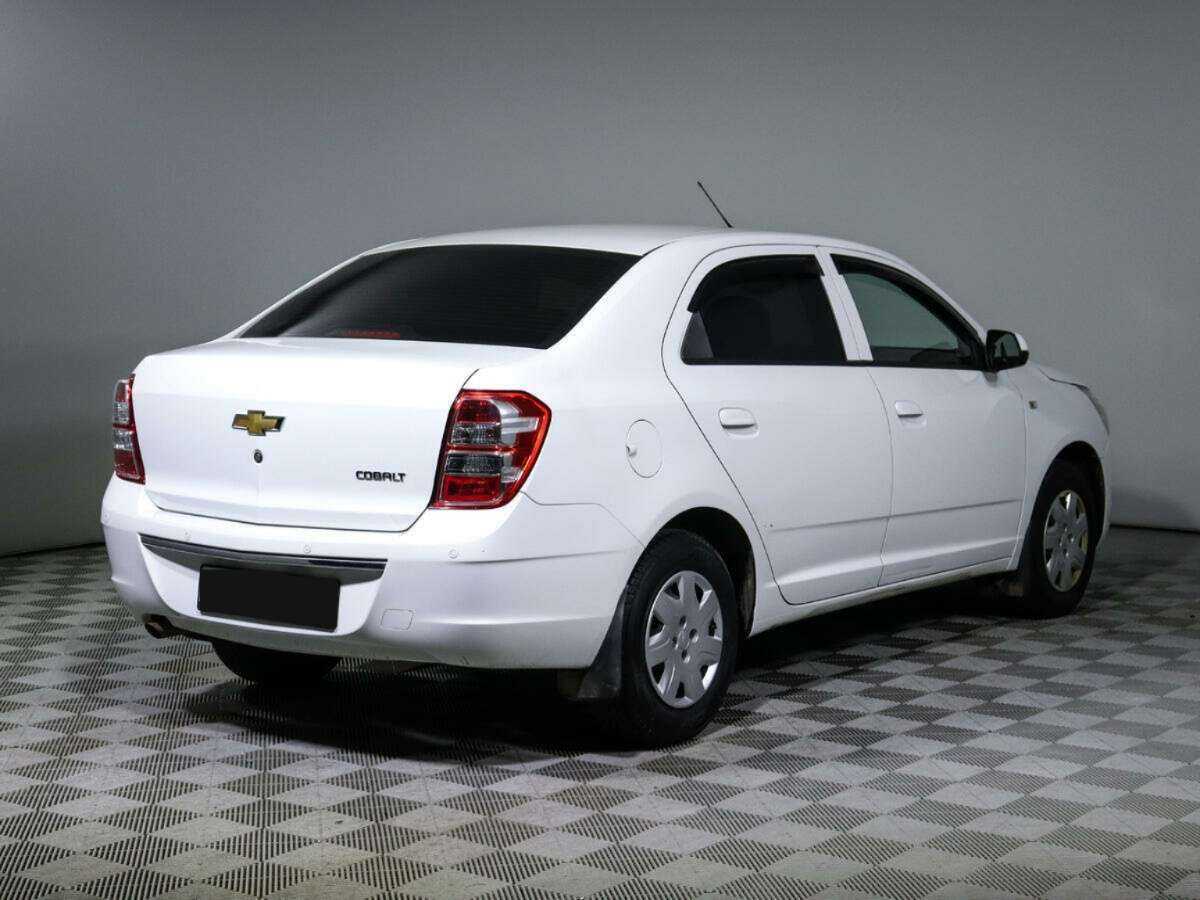 Купить Chevrolet Cobalt с пробегом. Фото: #3