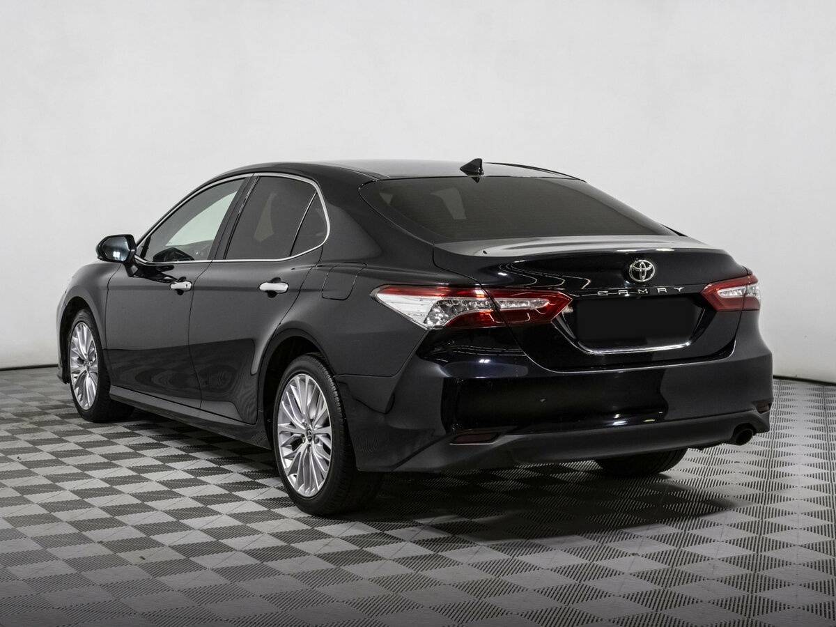 Купить Toyota Camry с пробегом. Фото: #5