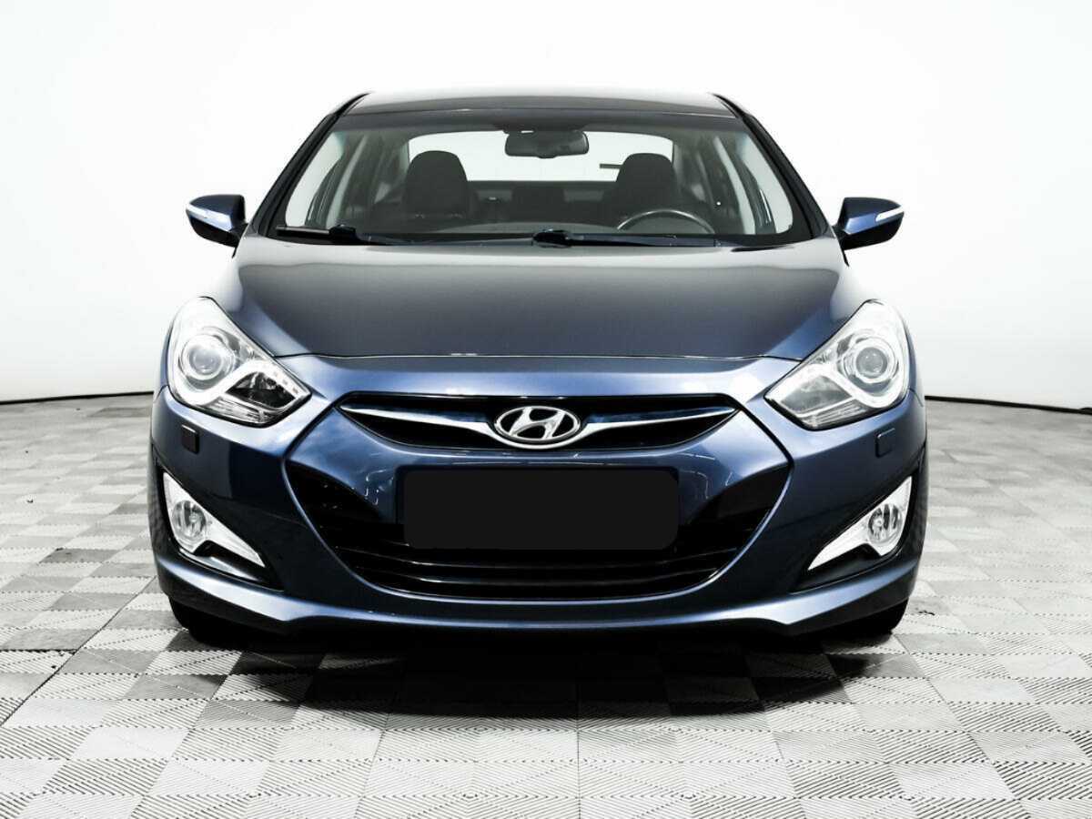 Купить Hyundai i40 с пробегом. Фото: #1