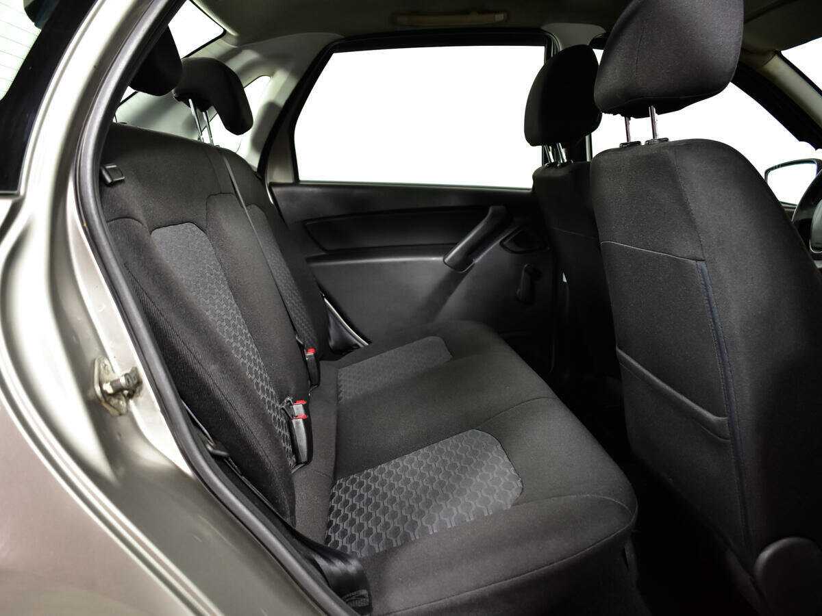 Купить Lada (ВАЗ) Granta с пробегом. Фото: #9