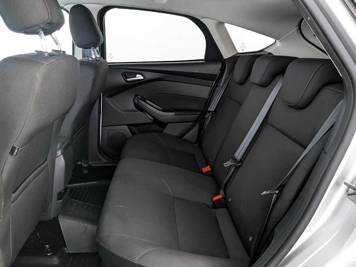 Купить Ford Focus с пробегом. Фото: #13