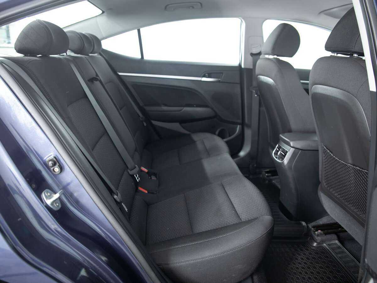 Купить Hyundai Elantra с пробегом. Фото: #20