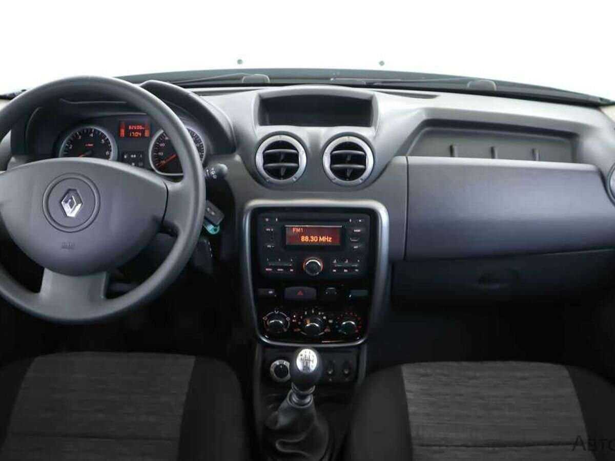 Купить Renault Duster с пробегом. Фото: #4