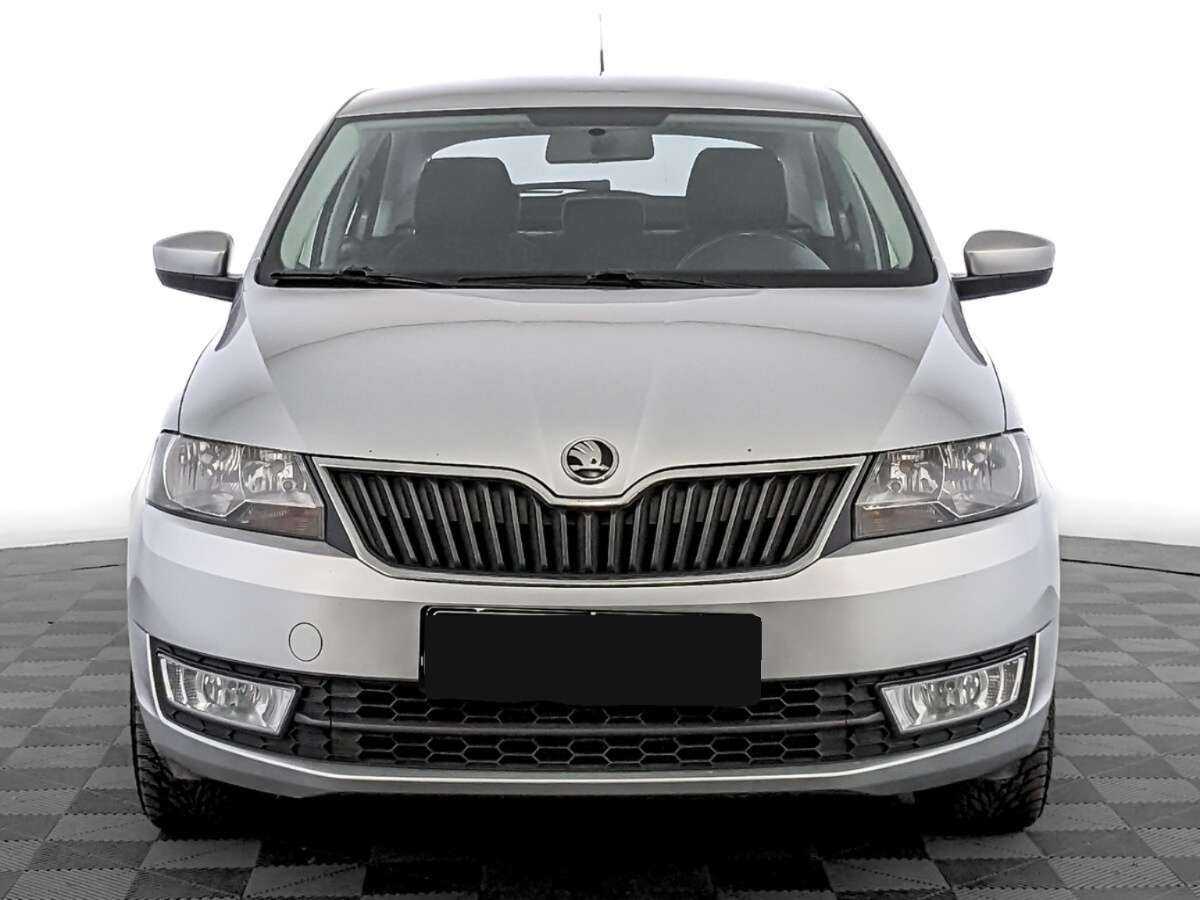 Купить Skoda Rapid с пробегом. Посмотреть фото
