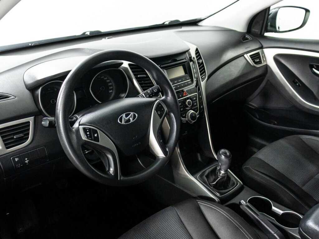 Купить Hyundai i30 с пробегом. Фото: #10