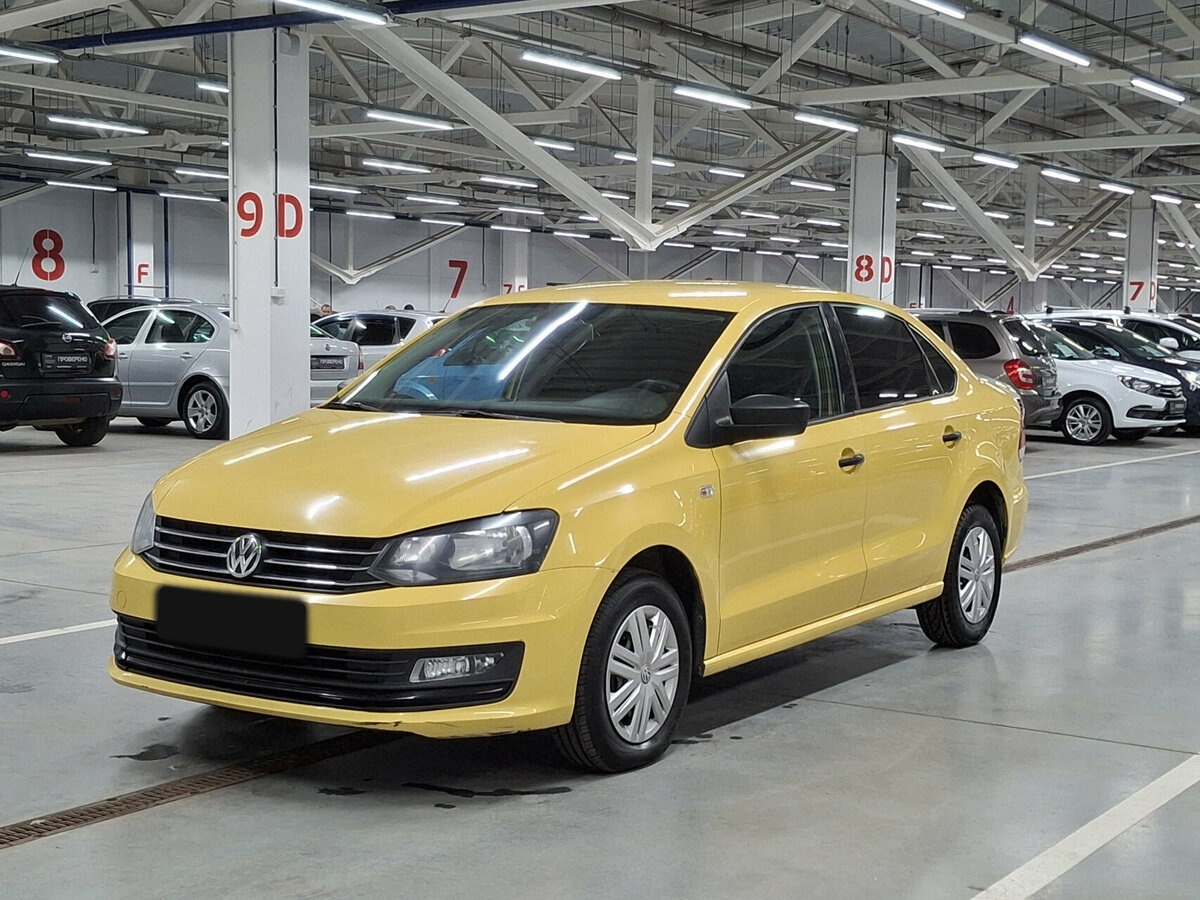 Купить Volkswagen Polo с пробегом. Посмотреть фото