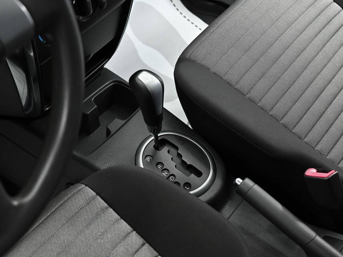 Купить Suzuki SX4 с пробегом. Фото: #9