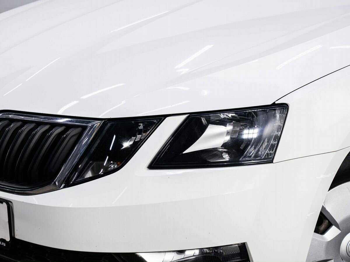 Купить Skoda Octavia с пробегом. Фото: #6