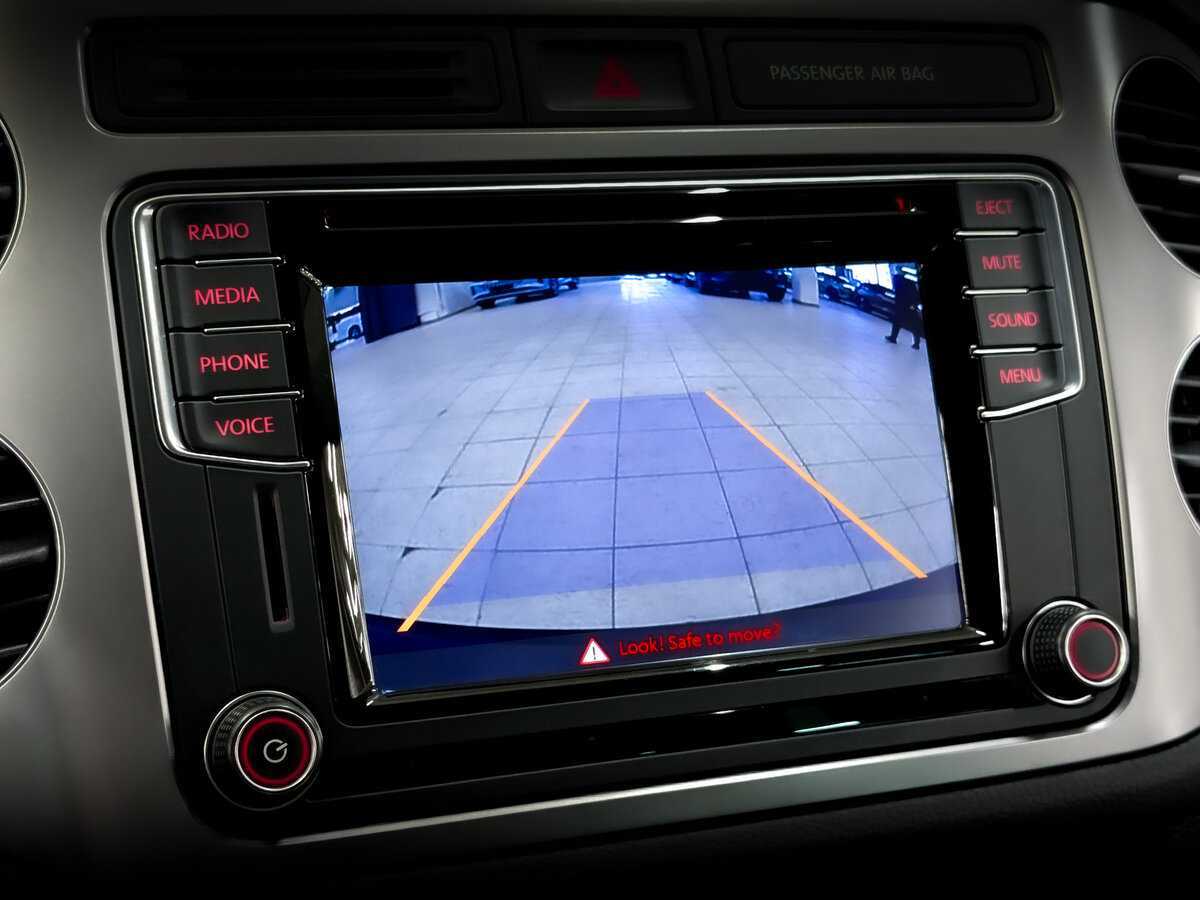 Купить Volkswagen Tiguan с пробегом. Фото: #22