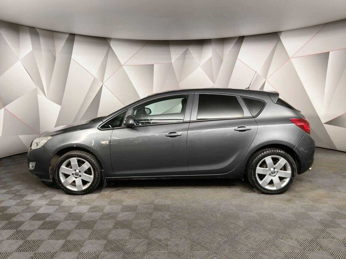 Купить Opel Astra с пробегом. Фото: #4