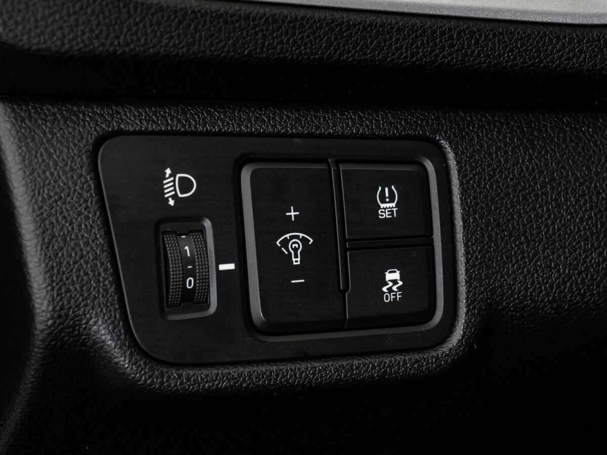 Купить Hyundai Solaris с пробегом. Фото: #15