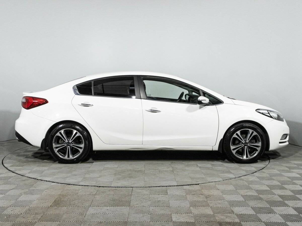 Купить Kia Cerato с пробегом. Фото: #3