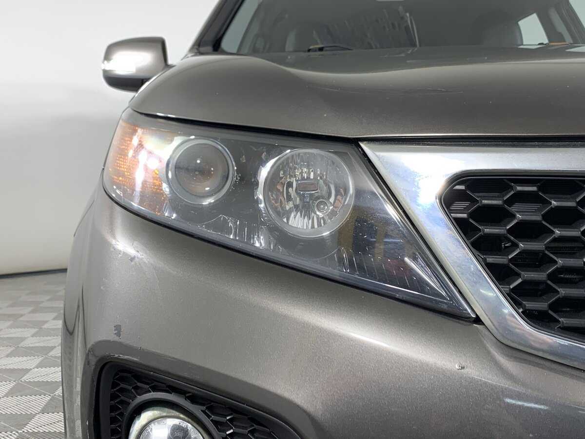 Купить Kia Sorento с пробегом. Фото: #9