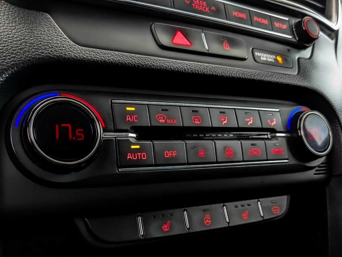 Купить Kia Ceed с пробегом. Фото: #20