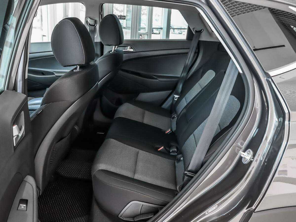 Купить Hyundai Tucson с пробегом. Фото: #8