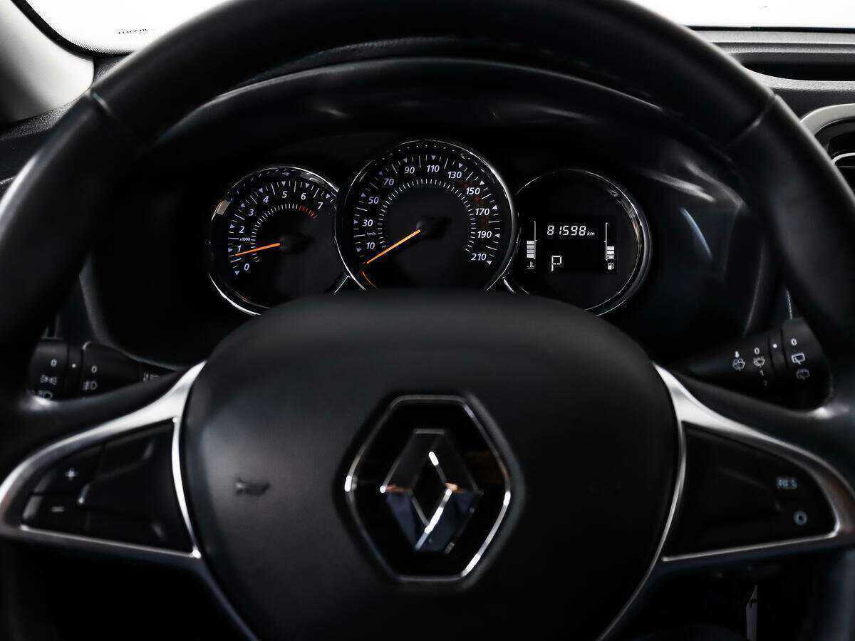 Купить Renault Sandero с пробегом. Фото: #15