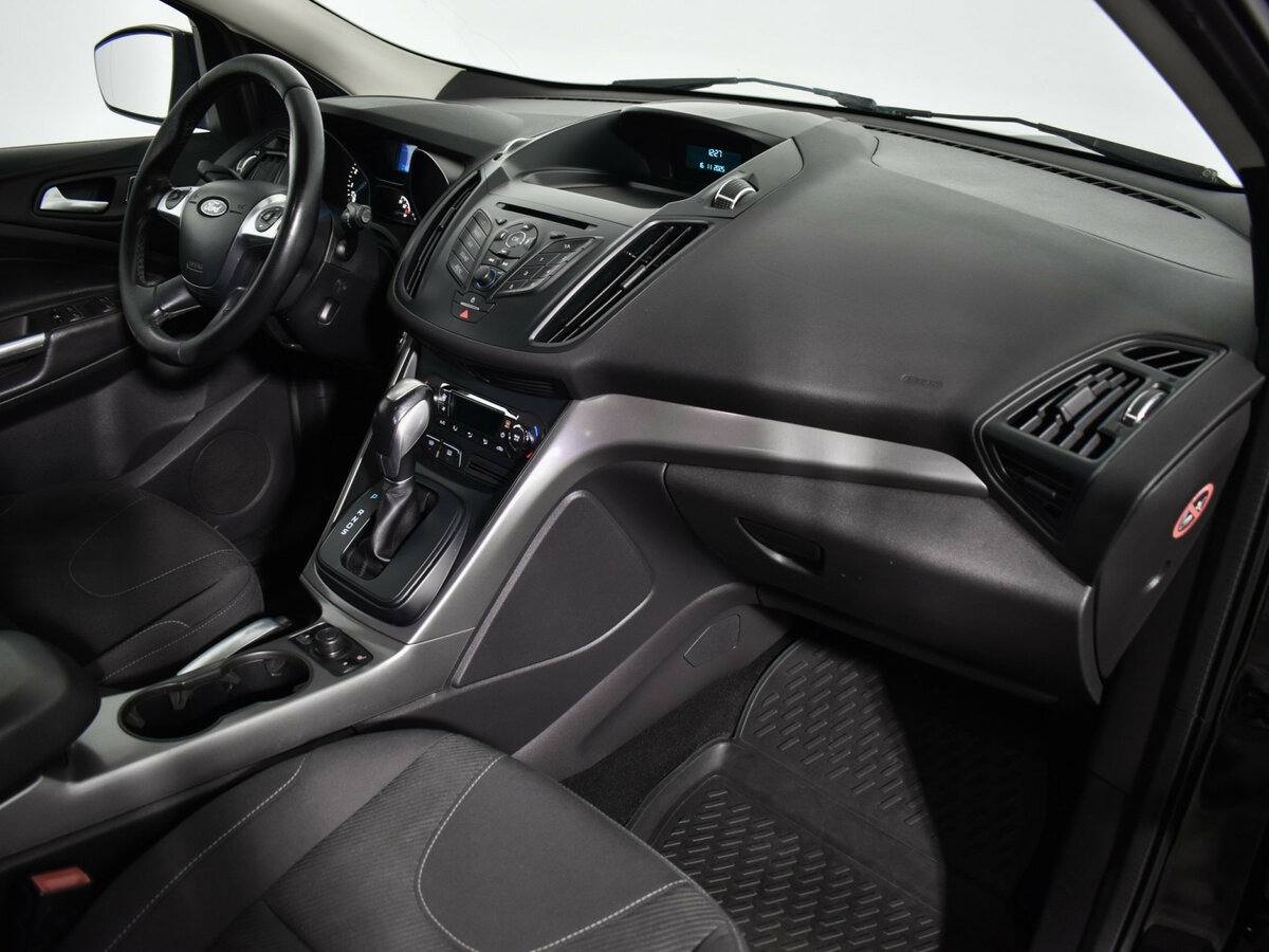 Купить Ford Kuga с пробегом. Фото: #10