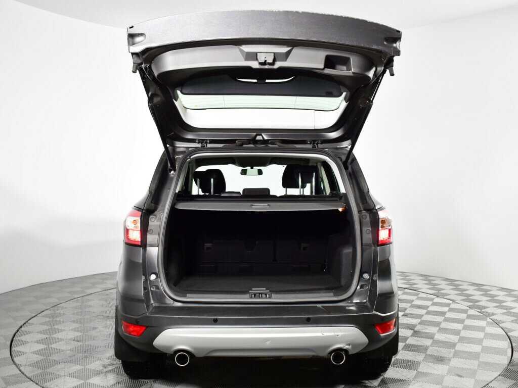 Купить Ford Kuga с пробегом. Фото: #14