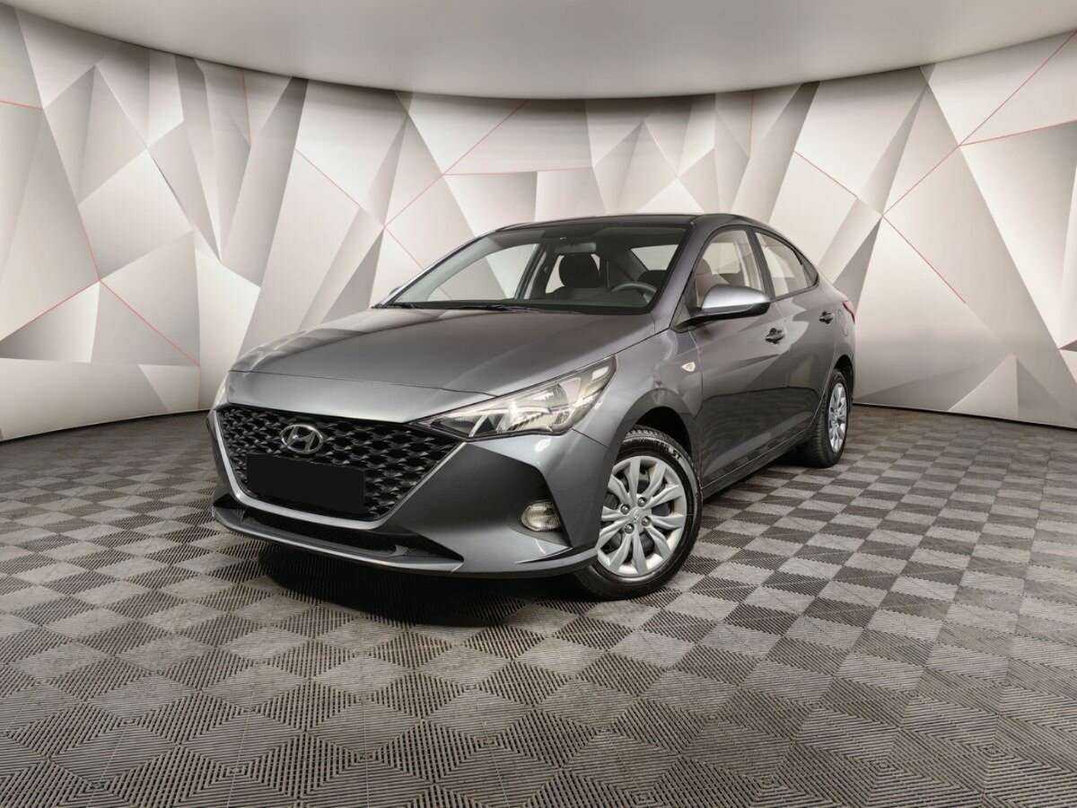 Купить Hyundai Solaris с пробегом. Посмотреть фото