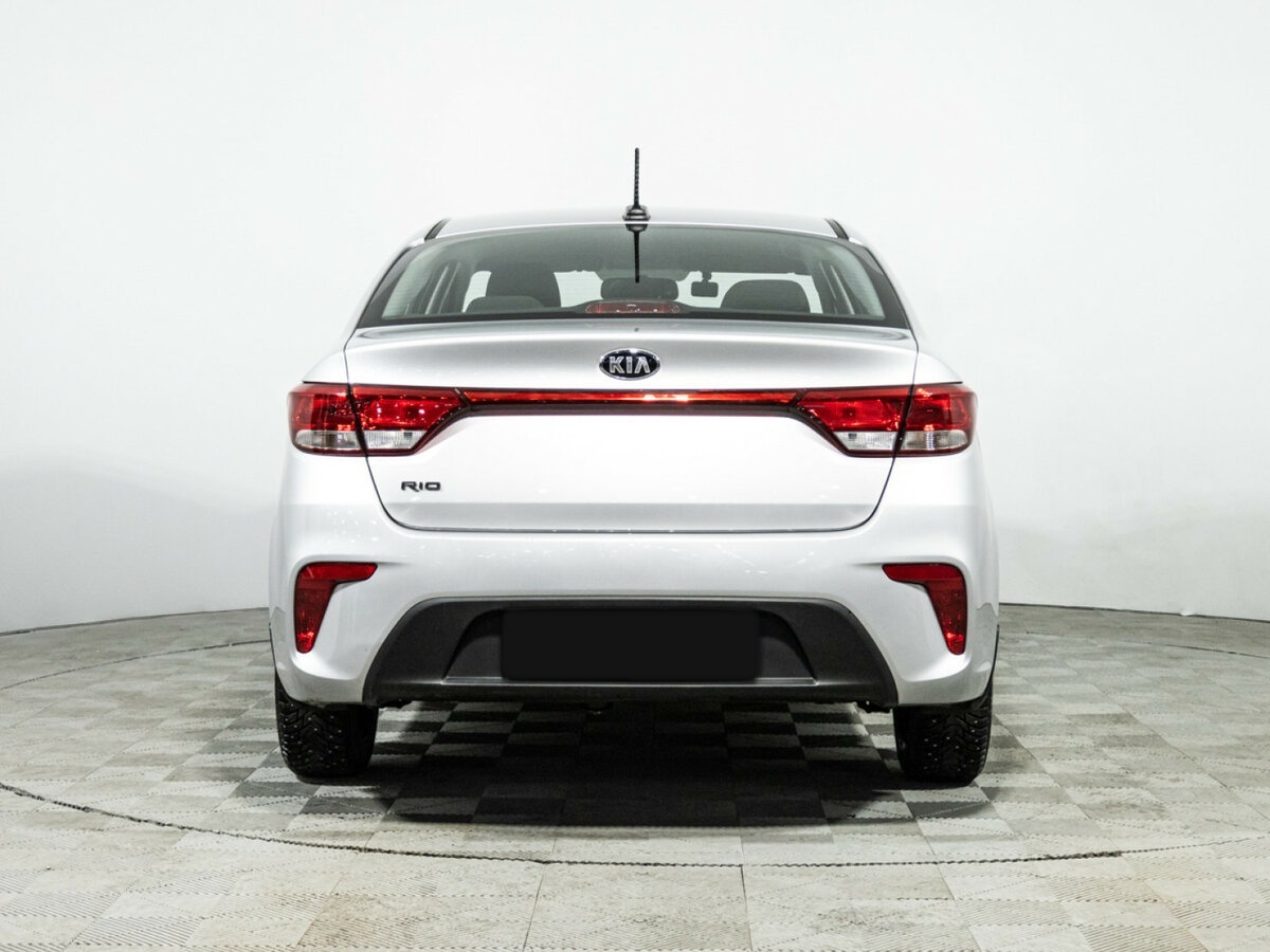 Купить Kia Rio с пробегом. Фото: #5