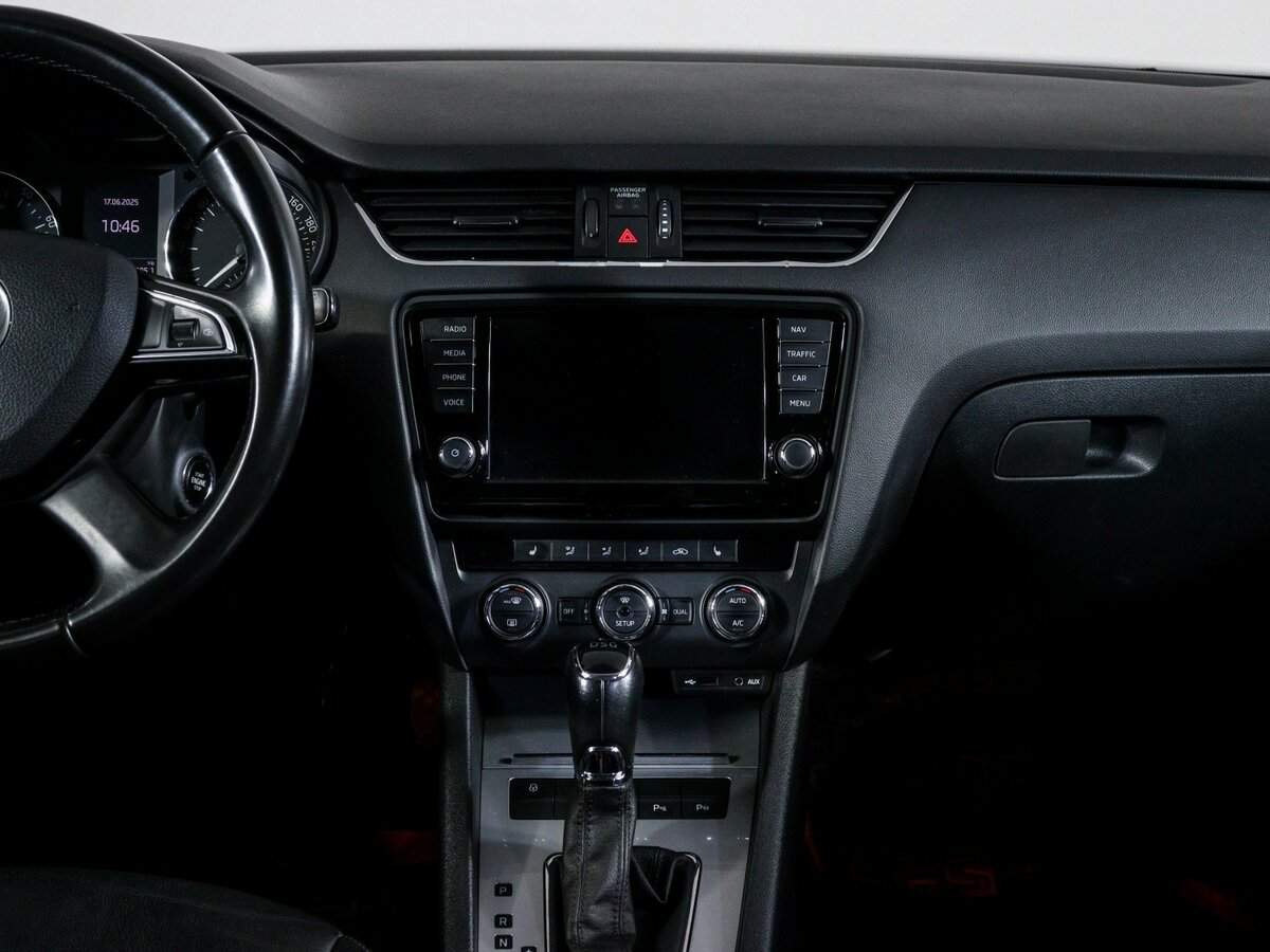Купить Skoda Octavia с пробегом. Фото: #12