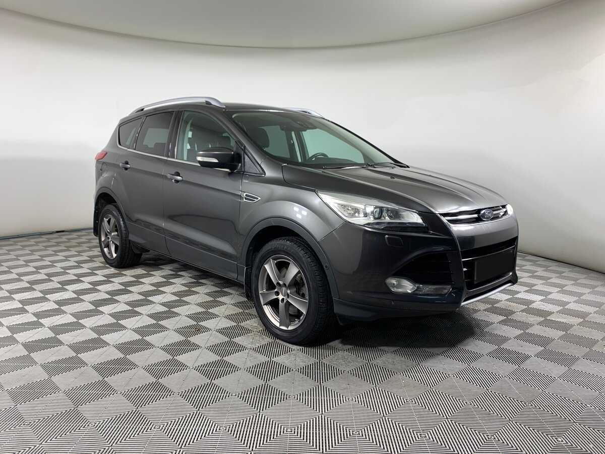 Купить Ford Kuga с пробегом. Фото: #2