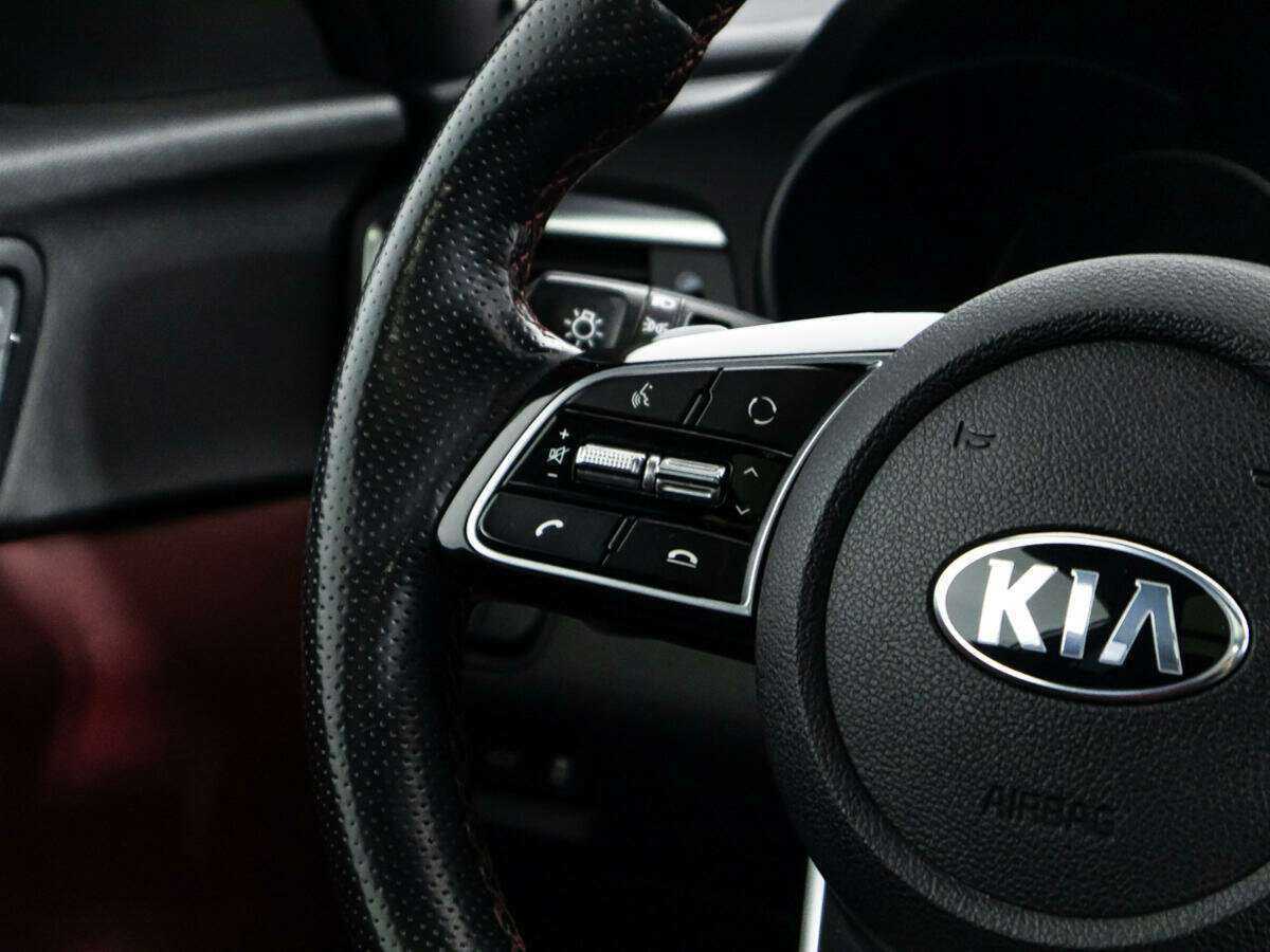 Купить Kia Optima с пробегом. Фото: #23