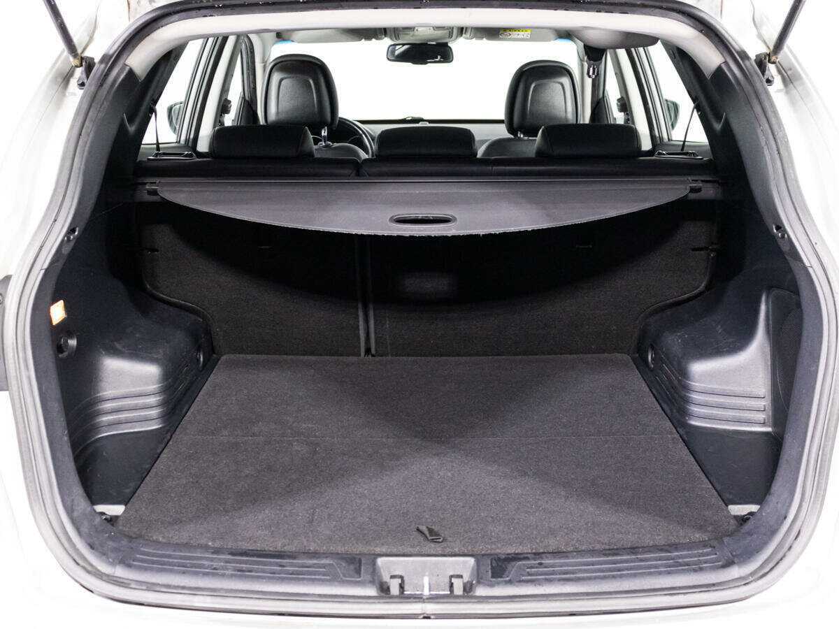 Купить Hyundai ix35 с пробегом. Фото: #14