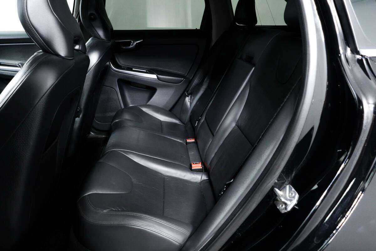 Купить Volvo XC60 с пробегом. Фото: #9