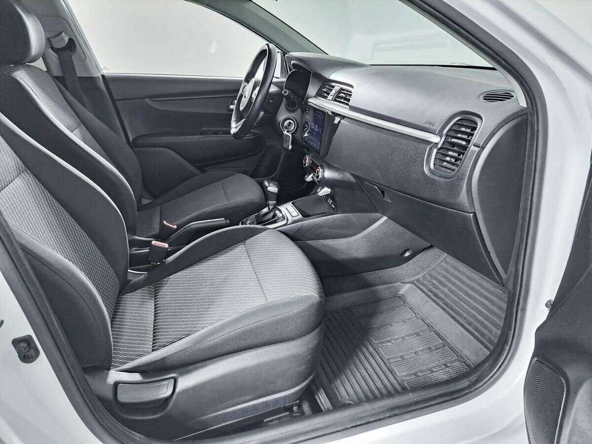 Купить Kia Rio с пробегом. Фото: #10