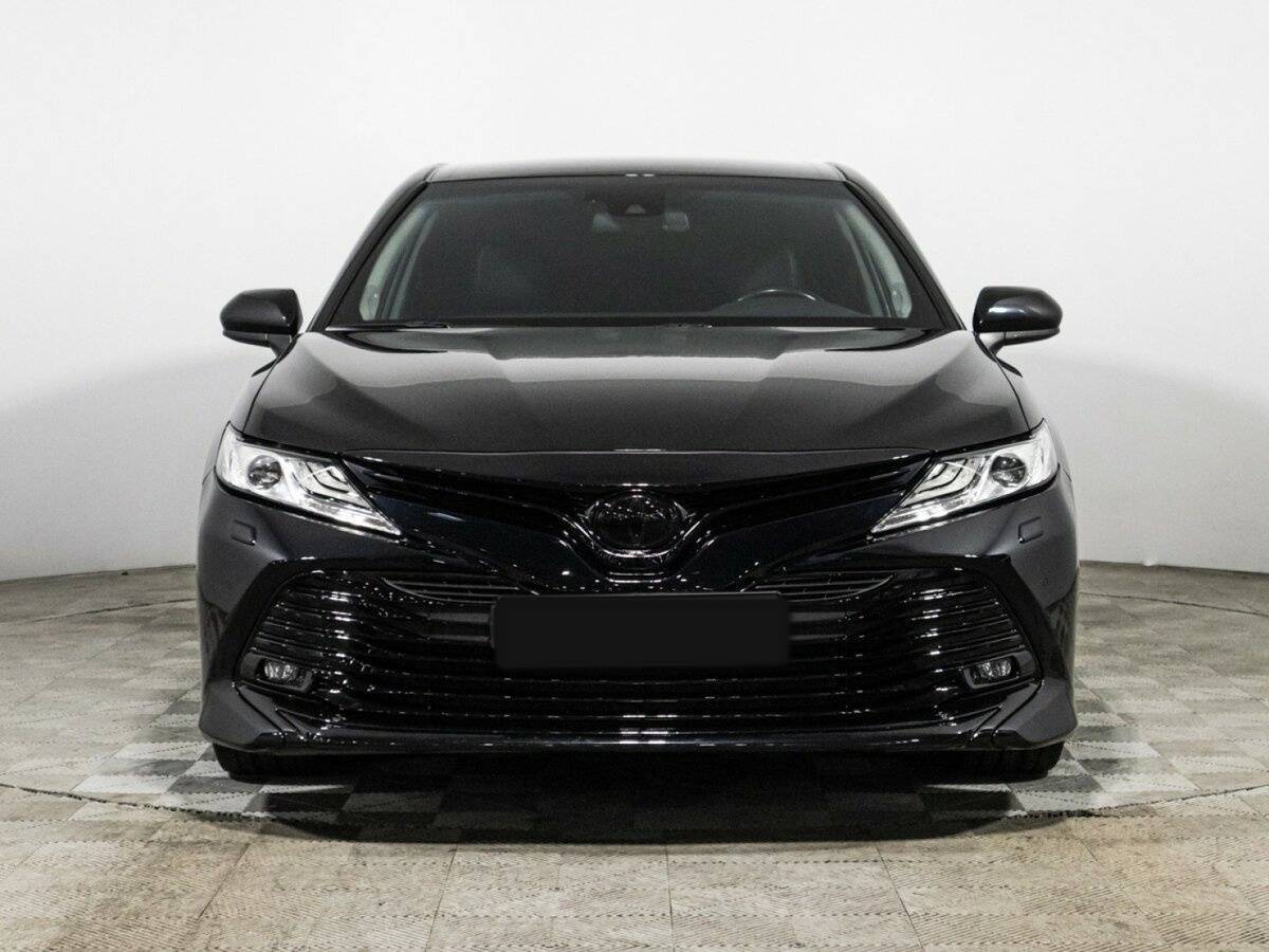 Купить Toyota Camry с пробегом. Фото: #1