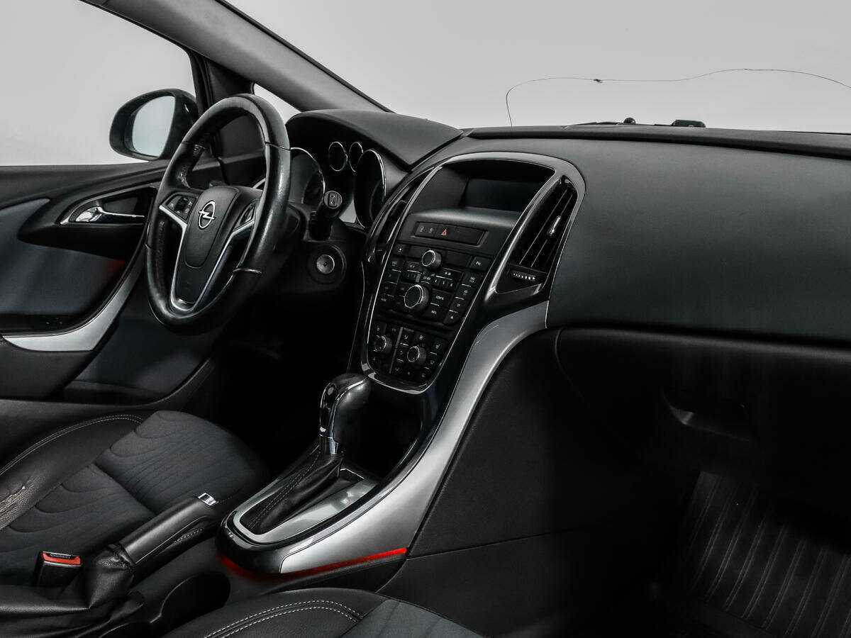 Купить Opel Astra с пробегом. Фото: #10