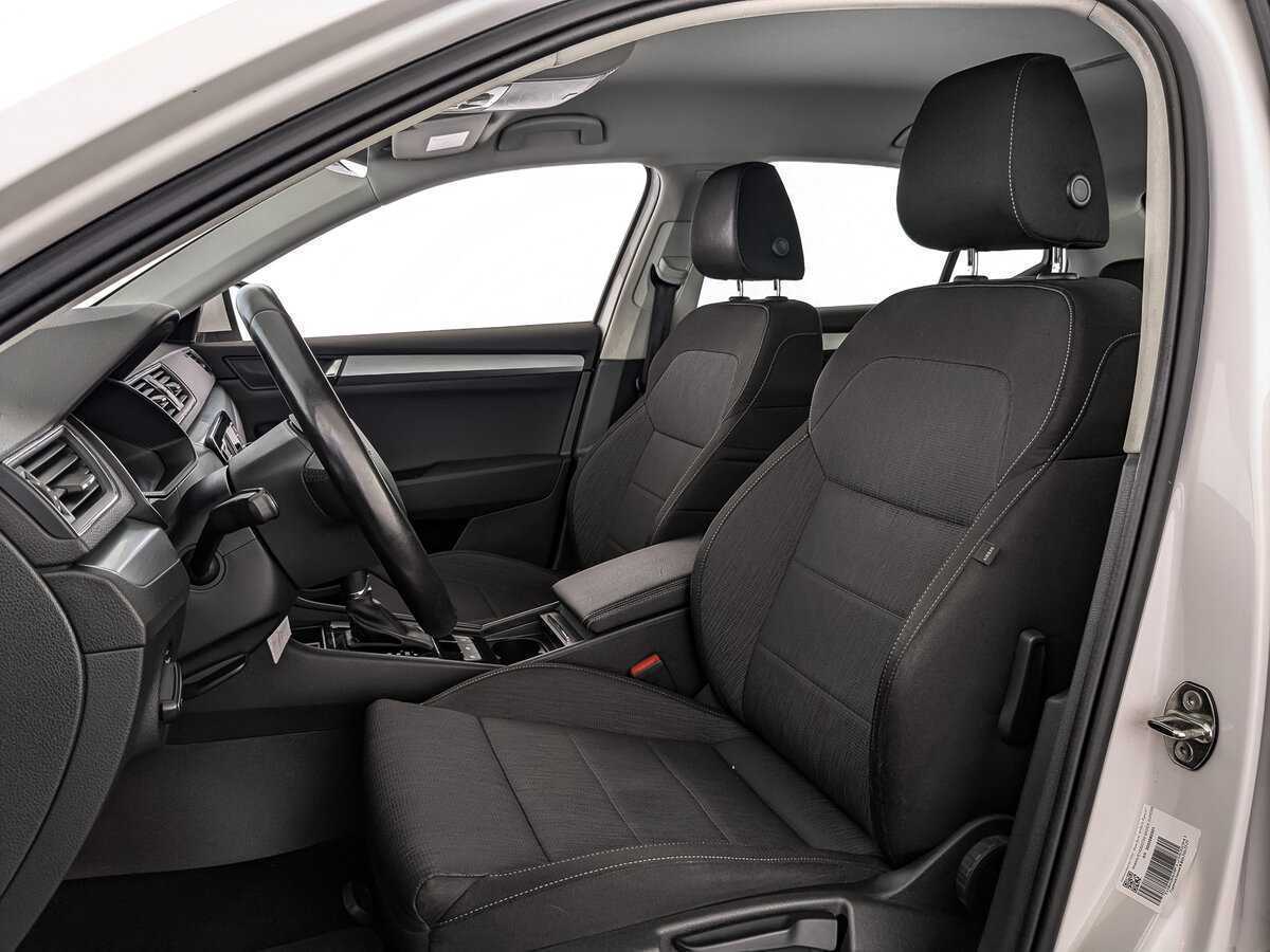 Купить Skoda Superb с пробегом. Фото: #17