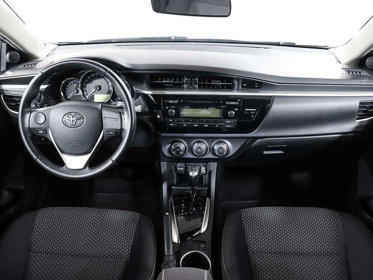 Купить Toyota Corolla с пробегом. Фото: #10