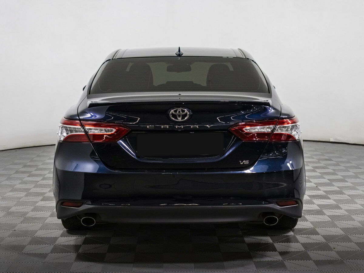 Купить Toyota Camry с пробегом. Фото: #4