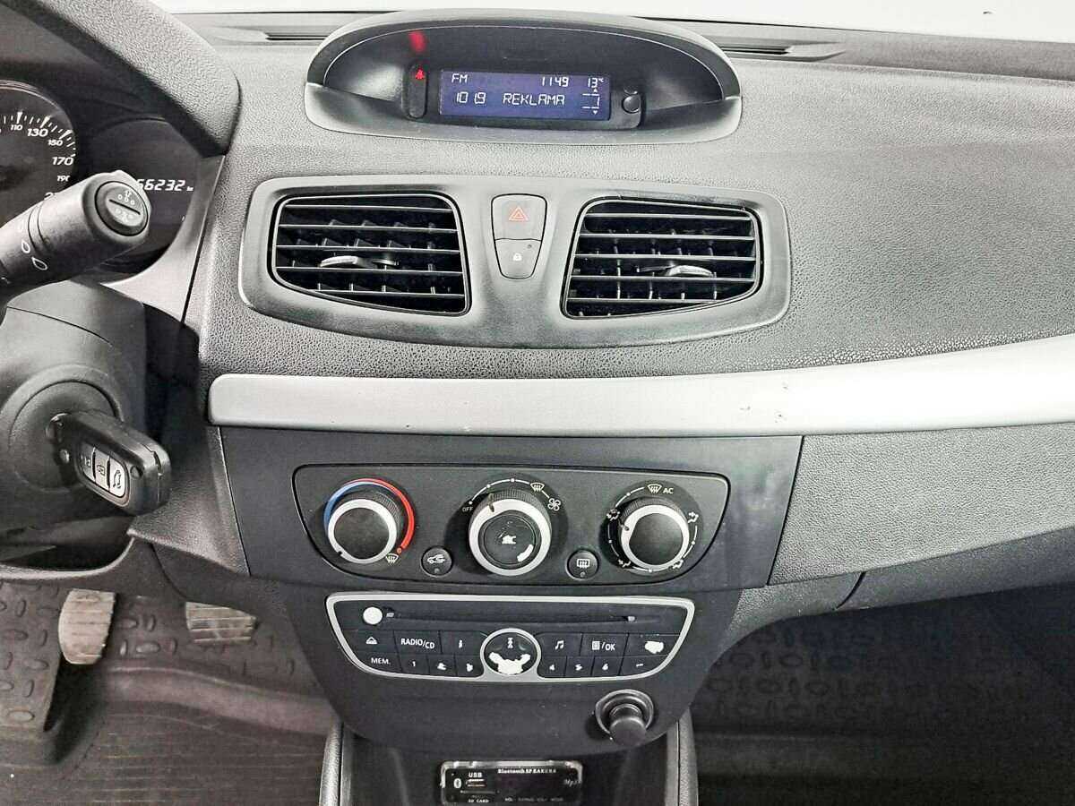 Купить Renault Fluence с пробегом. Фото: #12